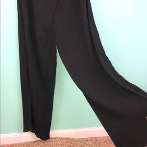 SHEIN Black wide leg pleated pants with elastic waist